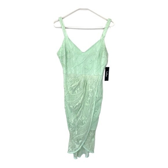 NWT Lulu's | Lace Dress Sage Green Meg Lace Tulip Hem Dress Size S - Picture 6 of 10